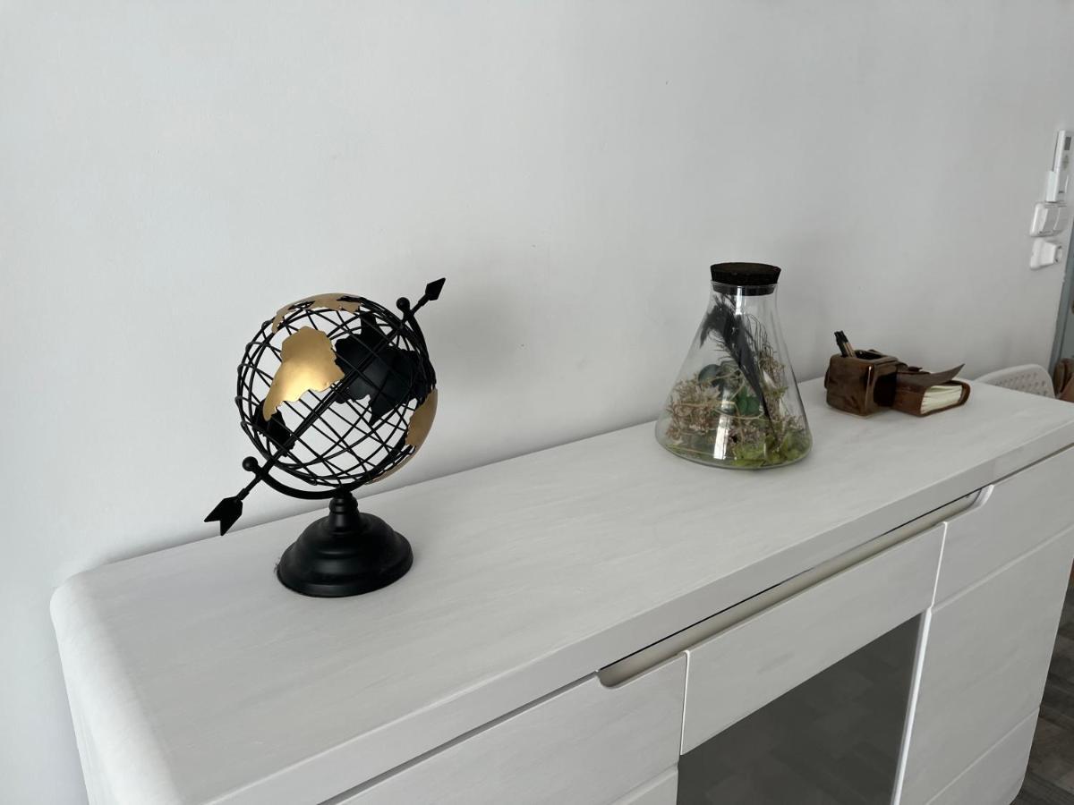 Piso Rita Apartment โรเซส ภายนอก รูปภาพ