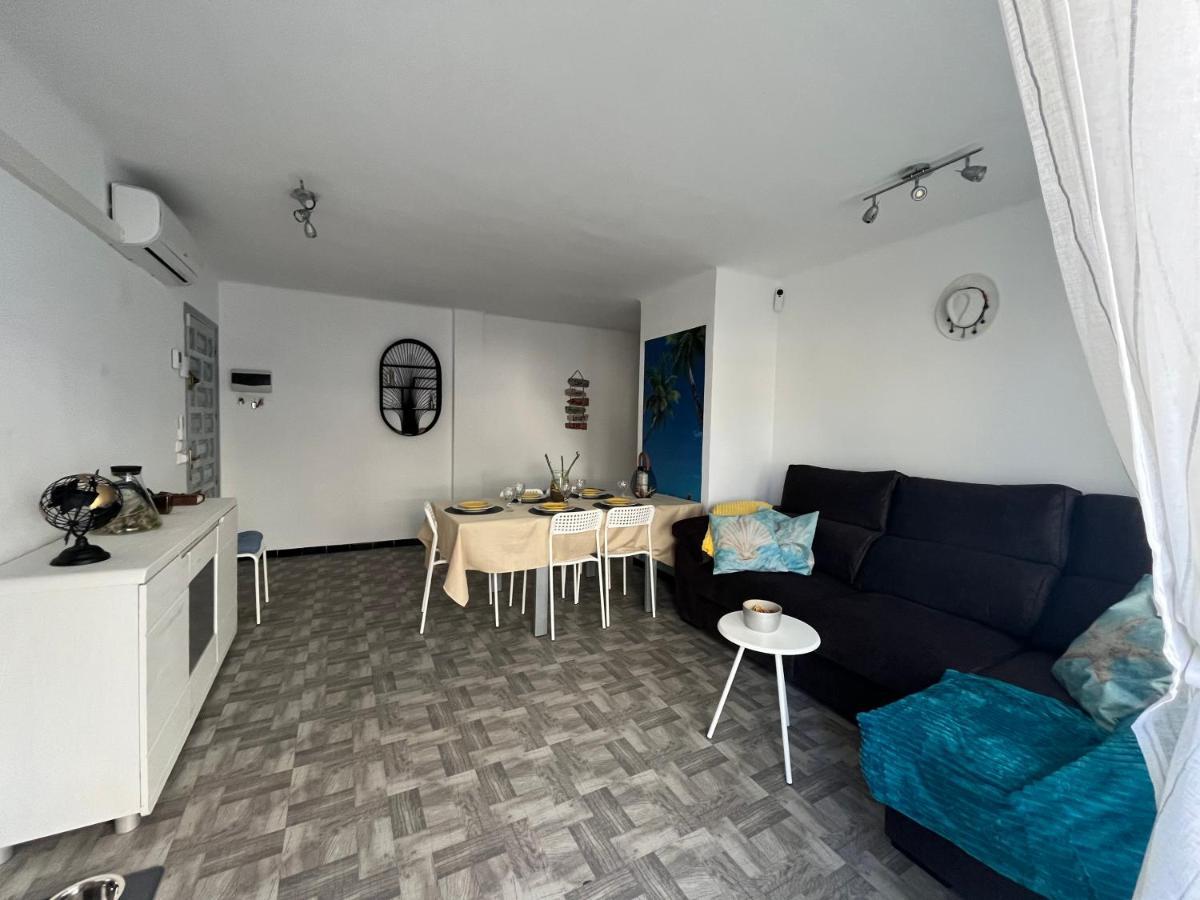 Piso Rita Apartment โรเซส ภายนอก รูปภาพ
