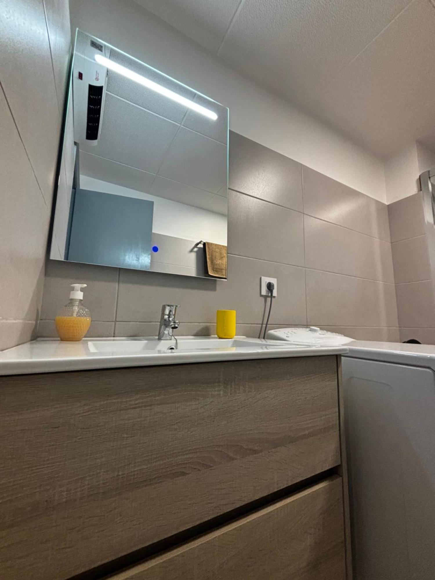 Piso Rita Apartment โรเซส ภายนอก รูปภาพ