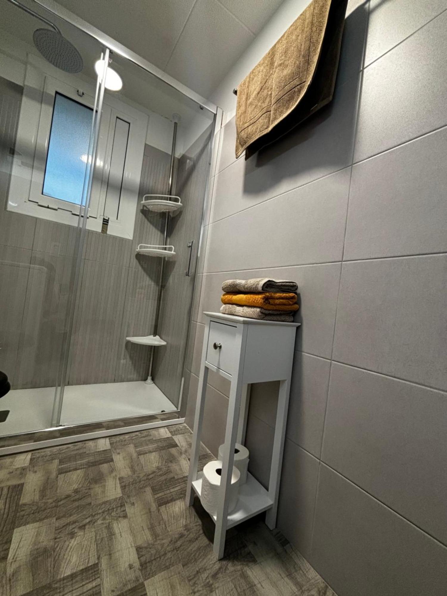 Piso Rita Apartment โรเซส ภายนอก รูปภาพ